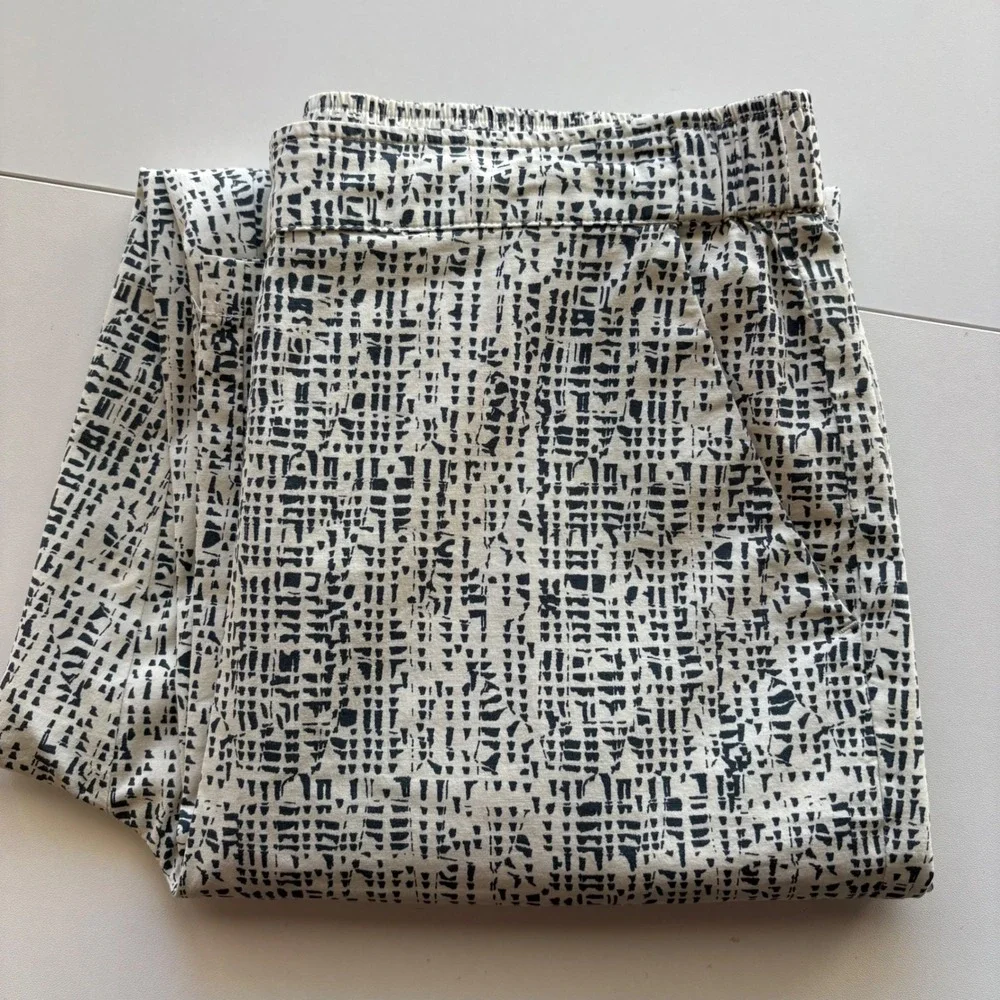 Margaret O'Leary Tapered Pants Womens Small Black White Abstract Geometric Print